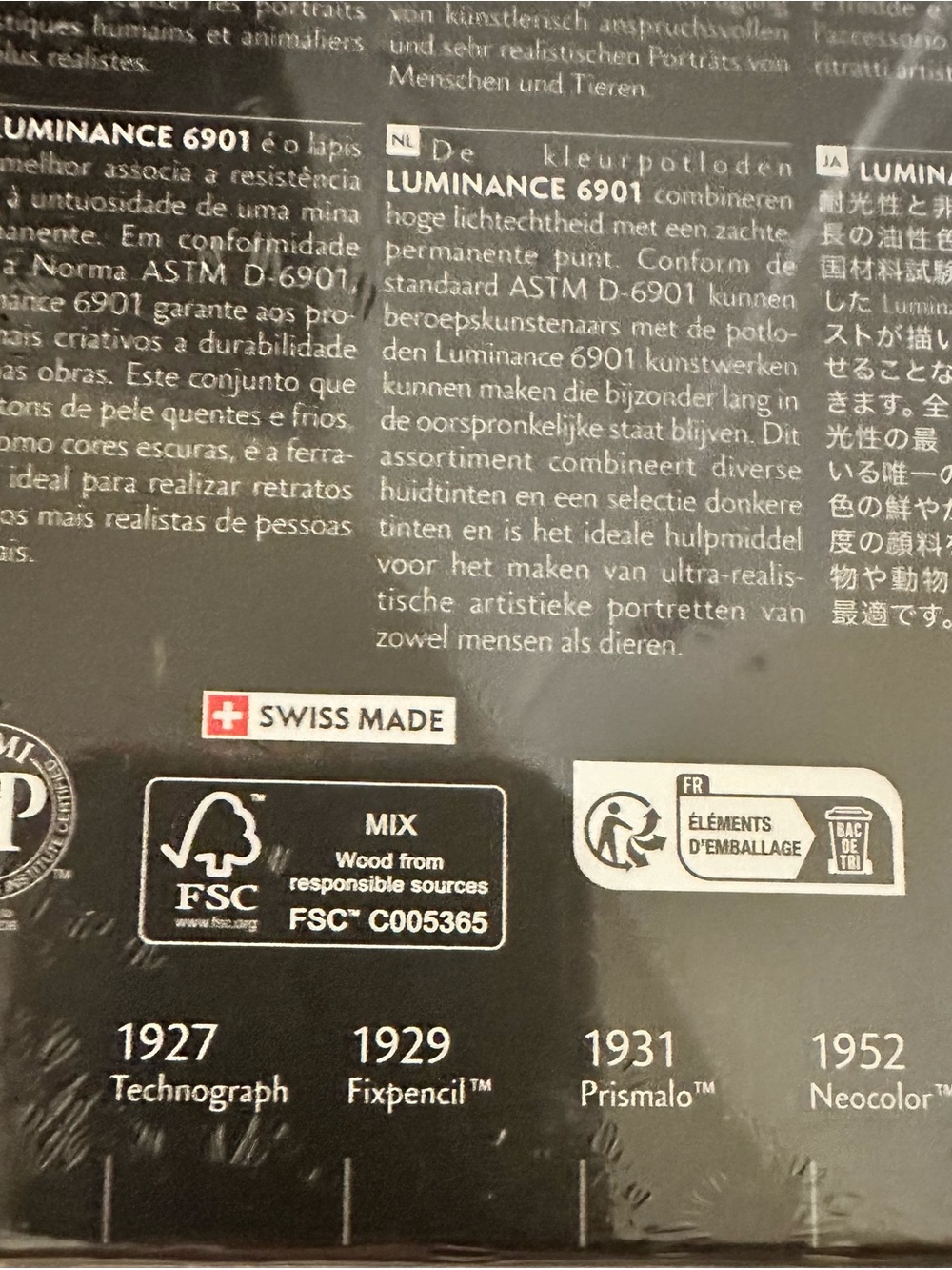 Caran d'Ache Luminance 6901 20-Color Pencil Portrait Set - Picture 8 of 12